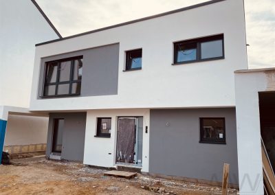 Architekten Einfamilienhaus in Jüchen vom Architekt Düsseldorf geplant und gebaut - Ansicht Straße Vorgarten