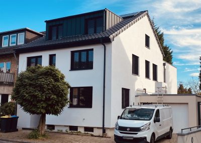 Modernisierung eines Zweifamilienhauses vom Architekt Düsseldorf, Architekt Viersen geplant und saniert - Ansicht Neubau Nachher